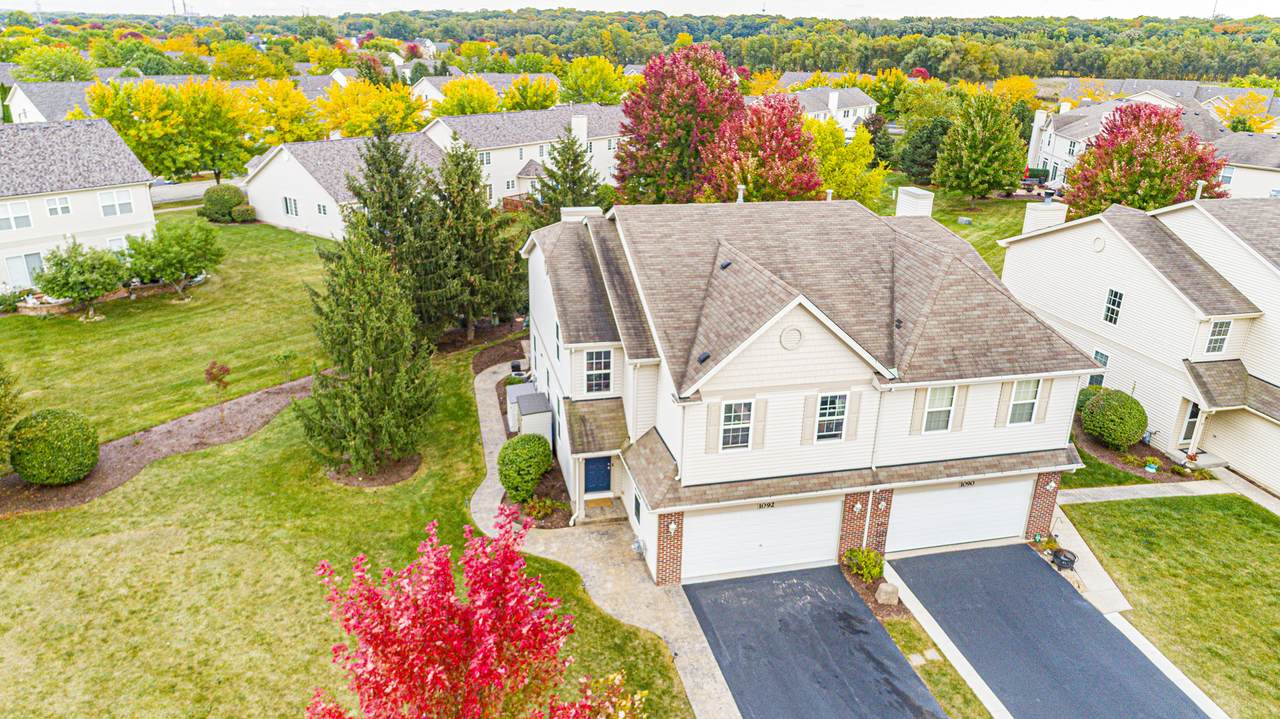 1092 Birch Lane - Photo 1
