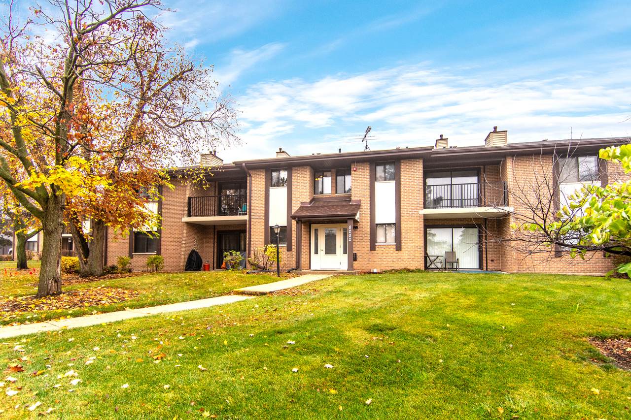 8202 Piers Drive - Photo 1