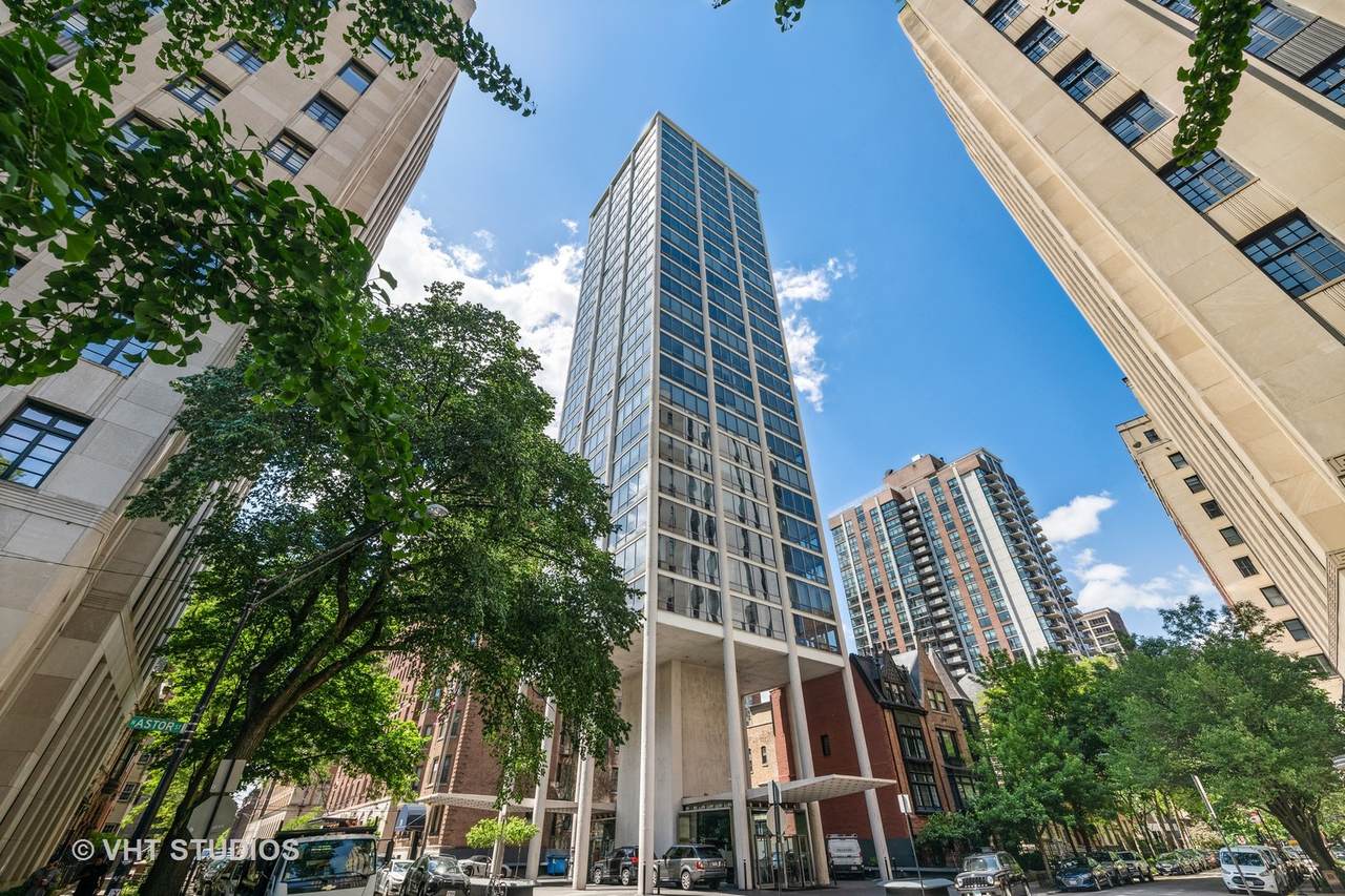 1300 Astor Street - Photo 1