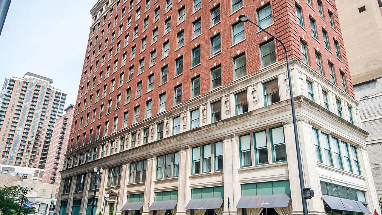 888 Michigan Avenue - Photo 1