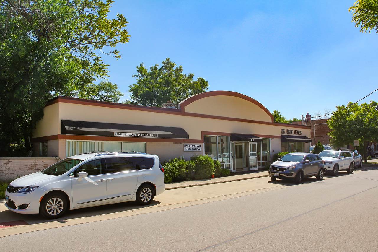 410 Chestnut Street - Photo 1