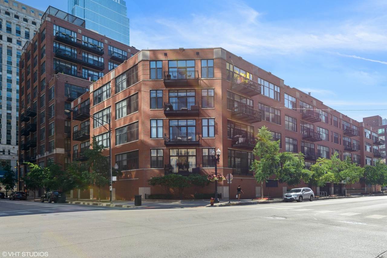 333 Hubbard Street - Photo 1