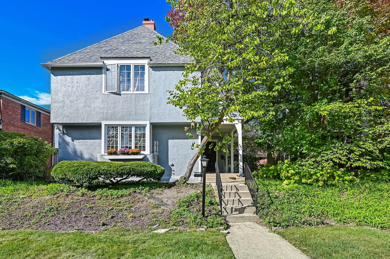 915 East Avenue - Photo 1