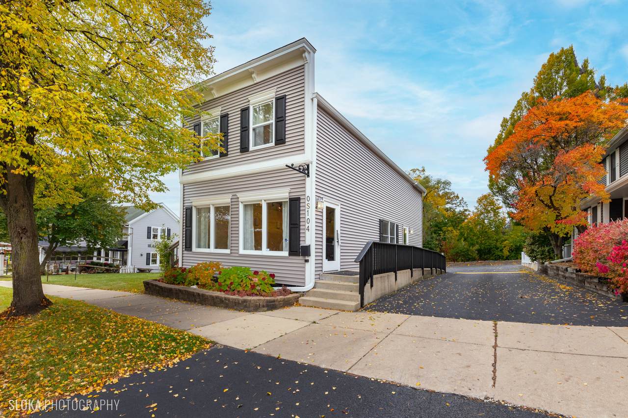 0S104 Winfield Road - Photo 1