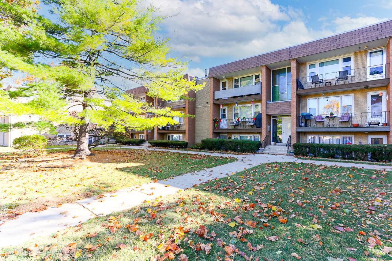 6407 Oak Park Avenue - Photo 1