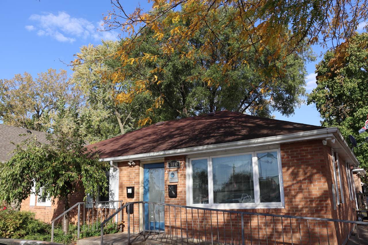 310 Convent Street - Photo 1