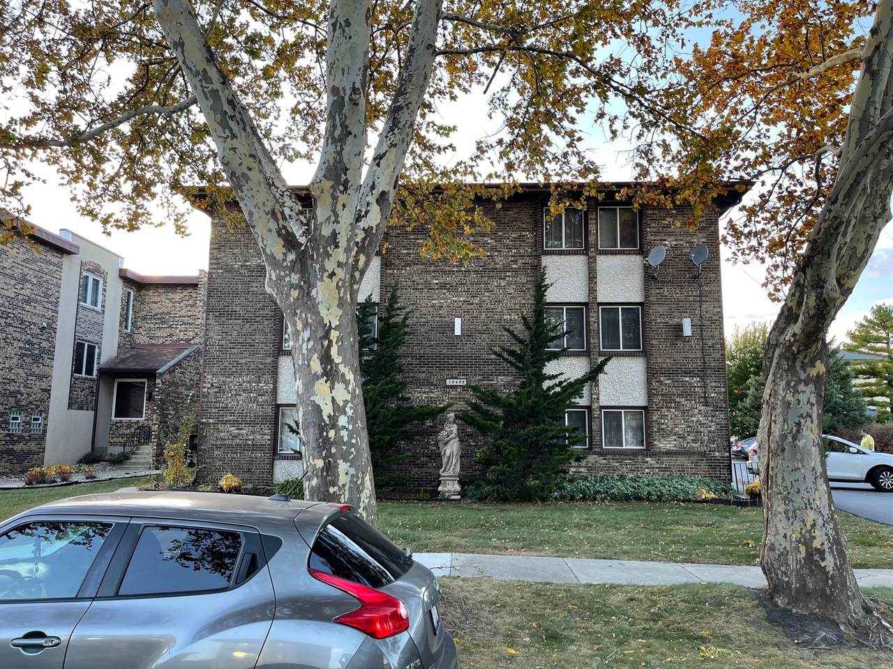 10408 Mansfield Avenue - Photo 1