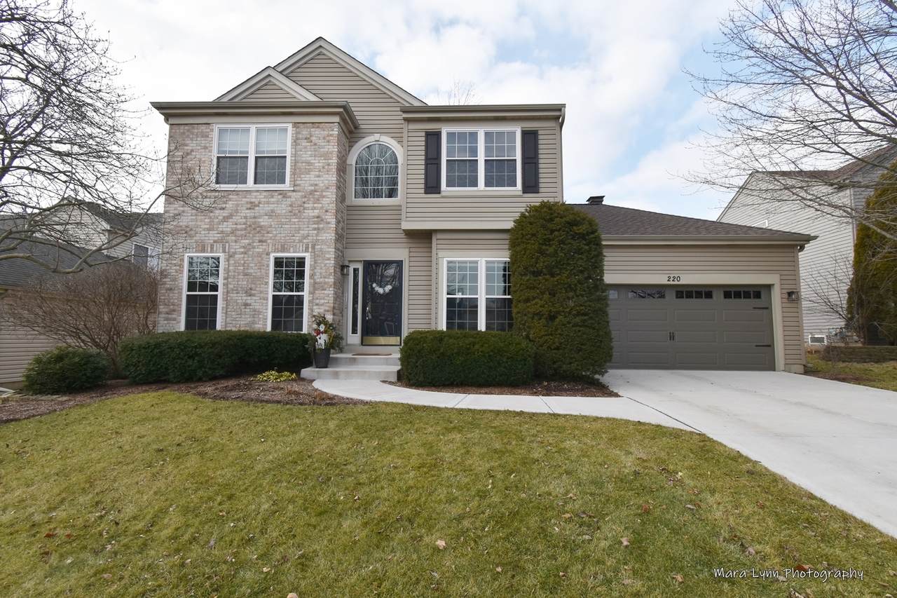 220 Westridge Boulevard - Photo 1