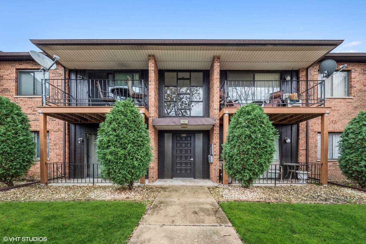 22621 Pleasant Drive - Photo 1