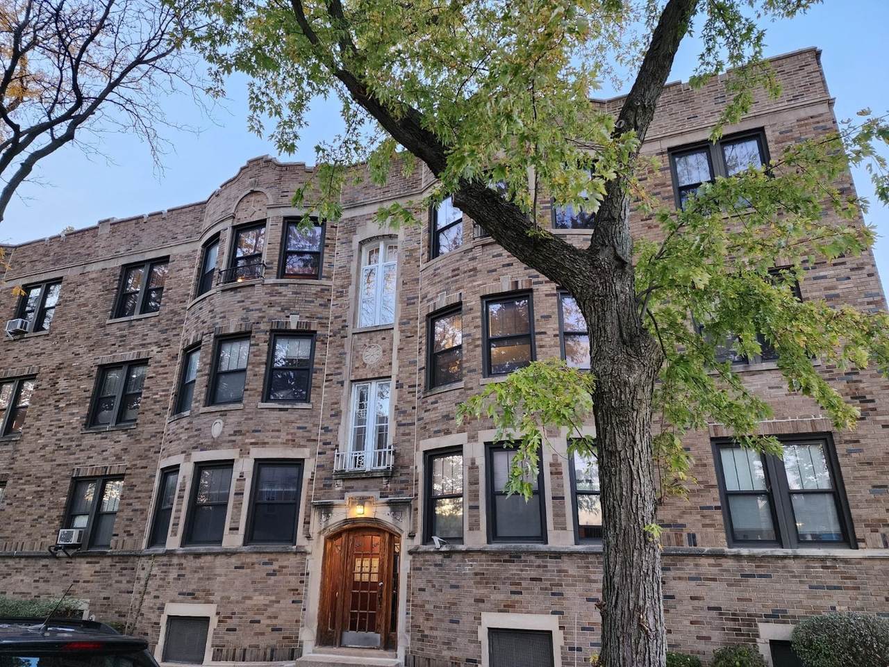 2416 Thorndale Avenue - Photo 1
