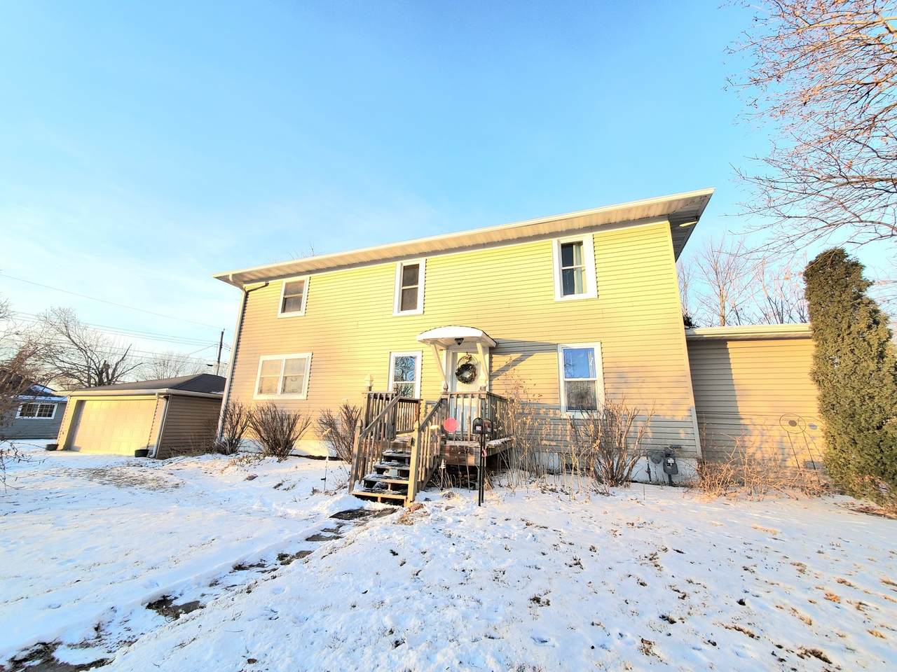 128 9th Street - Photo 1