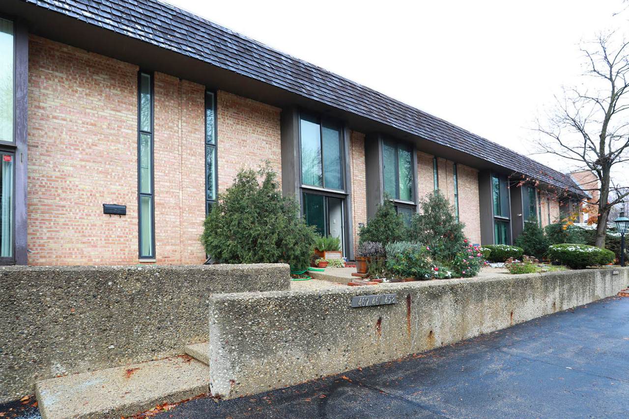 460 Russell Street - Photo 1
