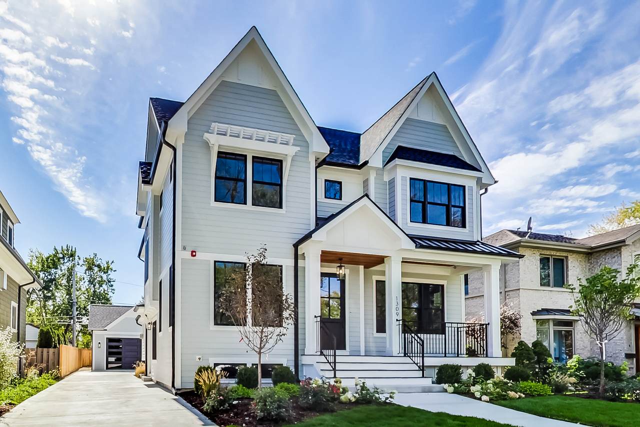 1309 Frances Parkway - Photo 1