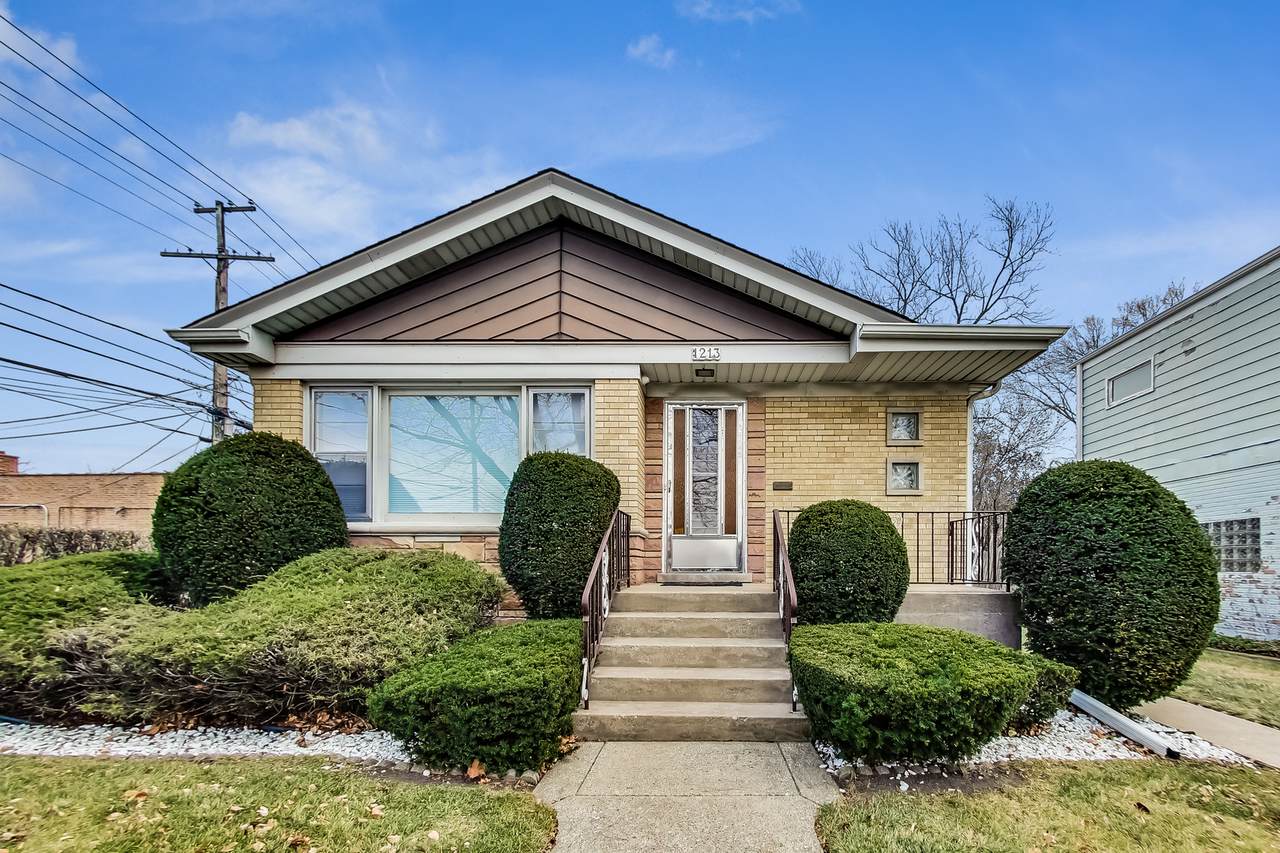 1213 Brophy Avenue - Photo 1