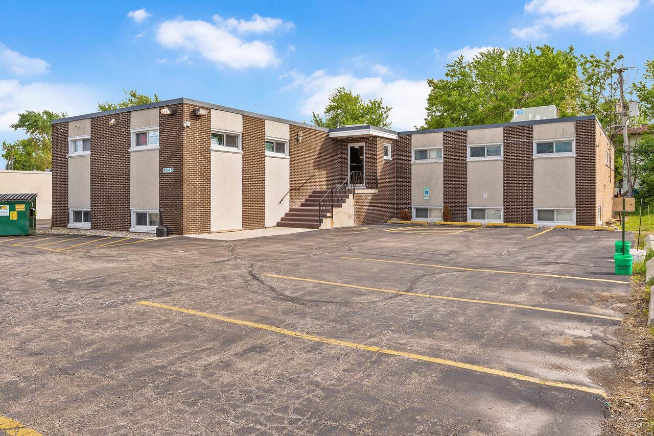 1645 Irving Park Road - Photo 1