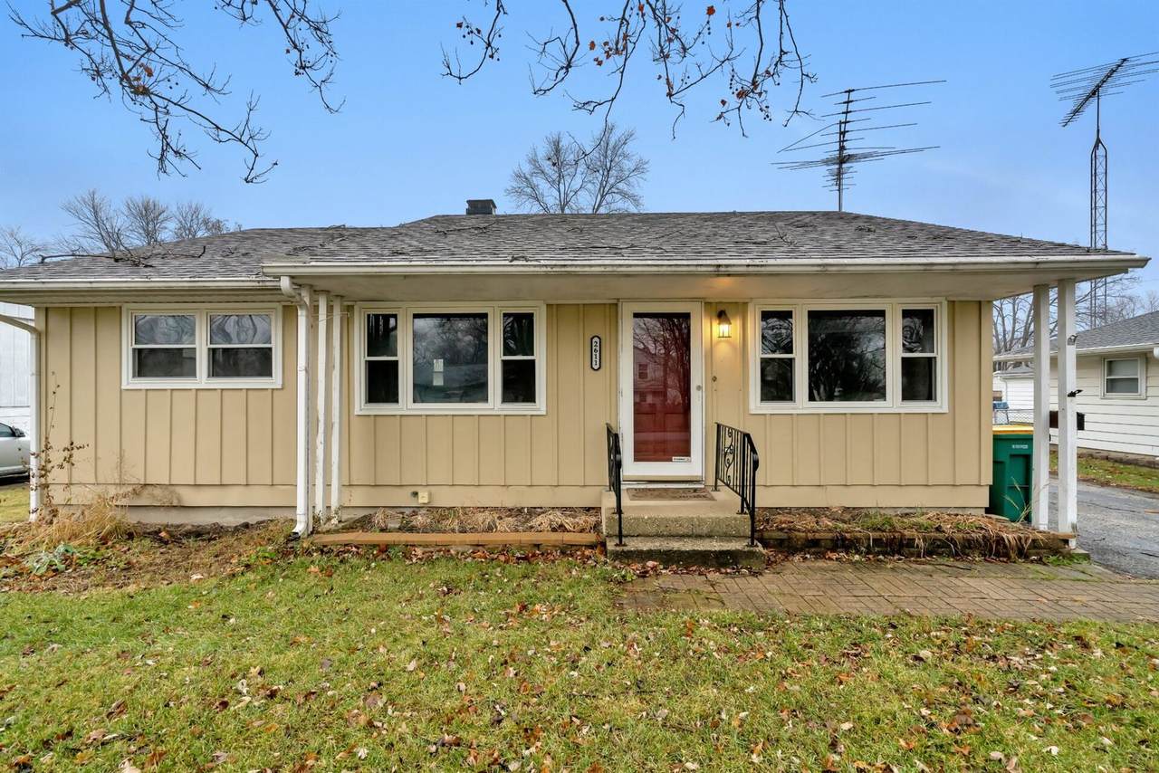 2611 Campbell Street - Photo 1