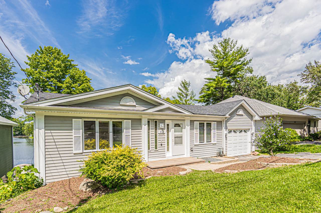 338 Hiawatha Drive - Photo 1