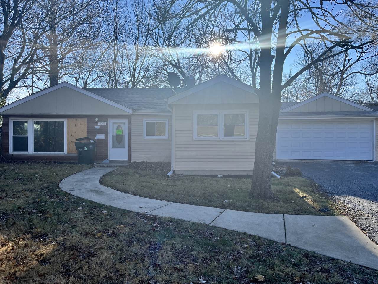3001 Longfellow Avenue - Photo 1
