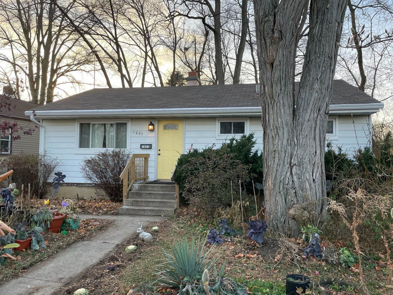 1022 Fulton Avenue - Photo 1