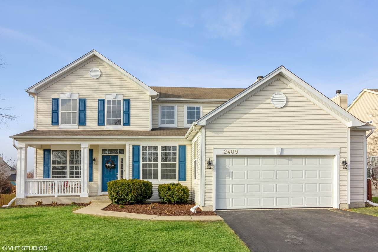 2409 Sir Barton Lane - Photo 1