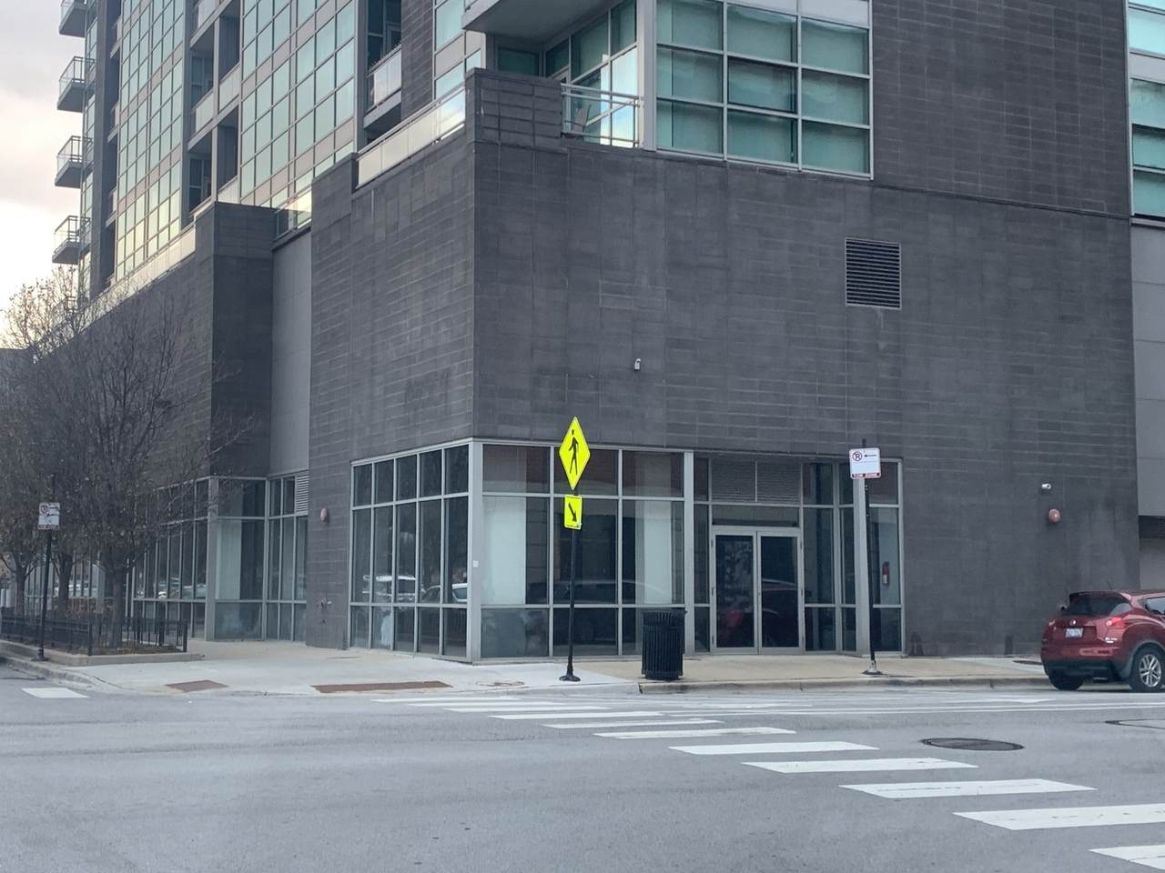225 Sangamon Street - Photo 1