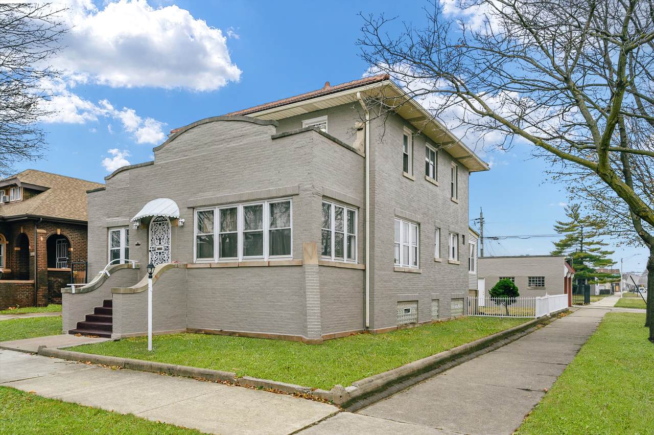 8000 Wolcott Avenue - Photo 1