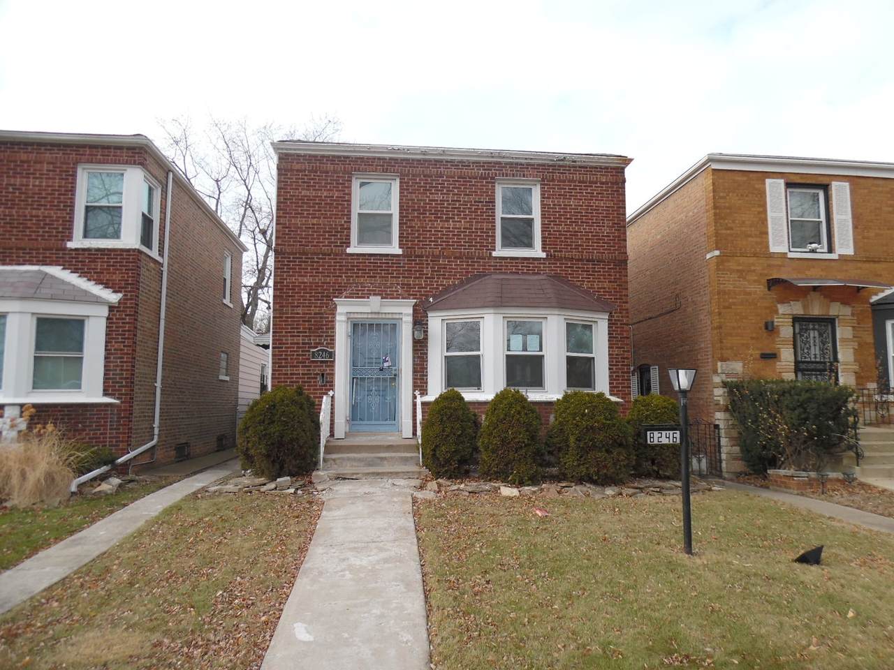 8246 Calumet Avenue - Photo 1