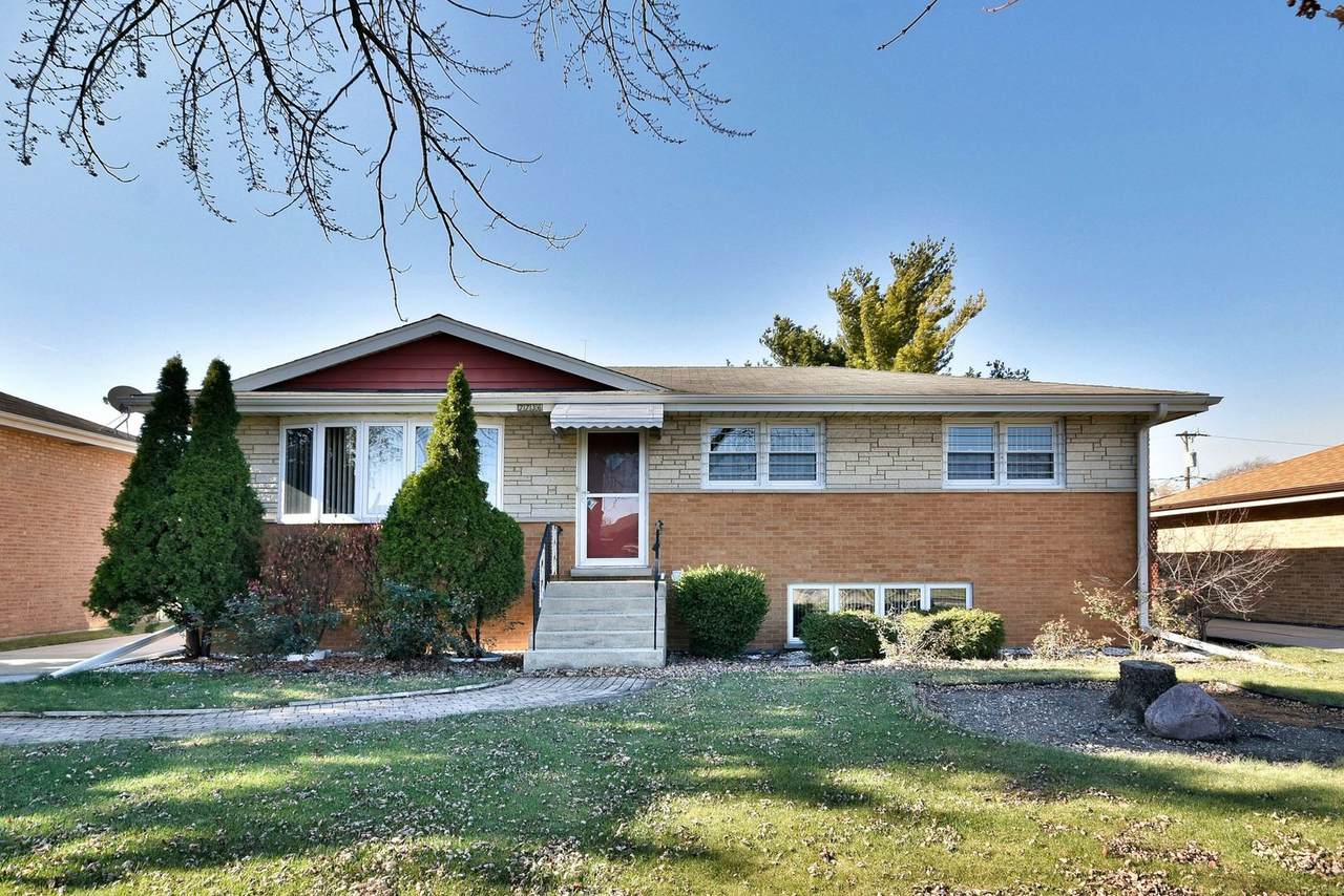 7736 Odell Avenue - Photo 1