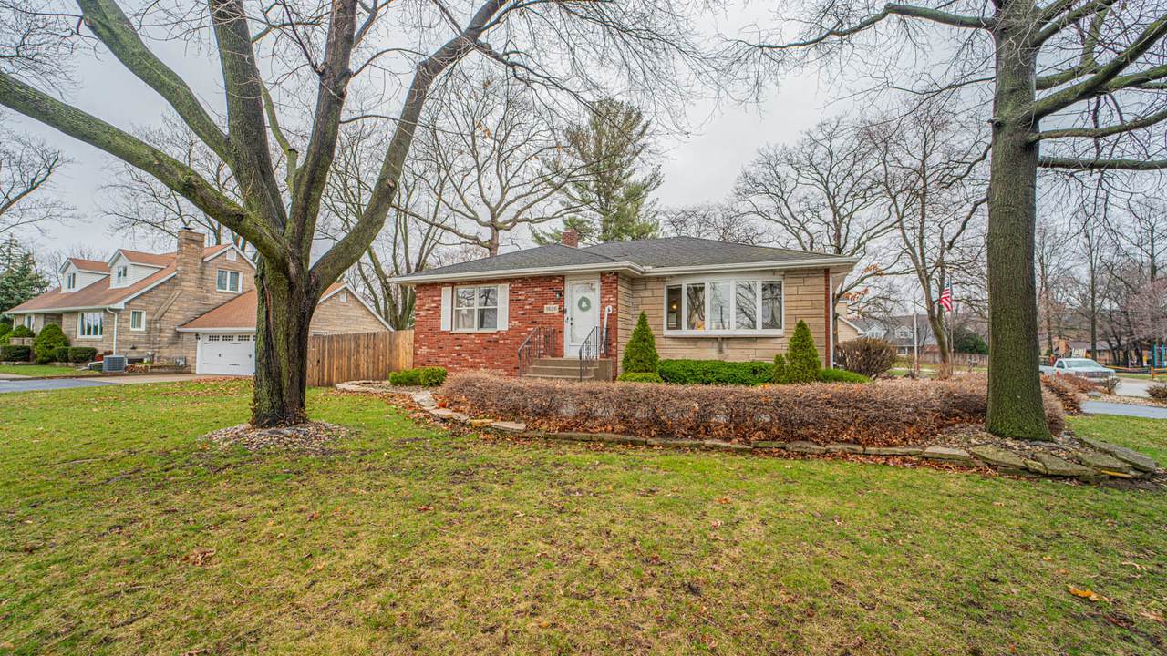 1826 182nd Street - Photo 1