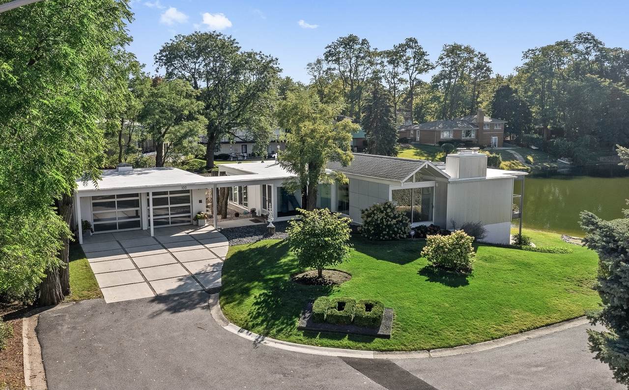 100 Shoreline Drive - Photo 1
