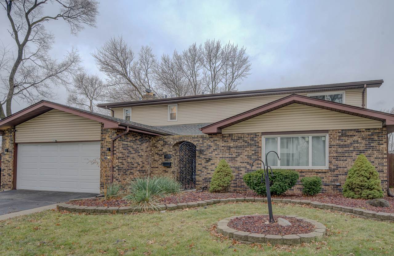16442 Kenwood Avenue - Photo 1