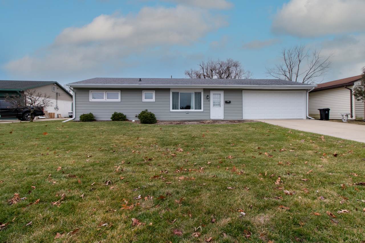 1113 Beechwood Avenue - Photo 1