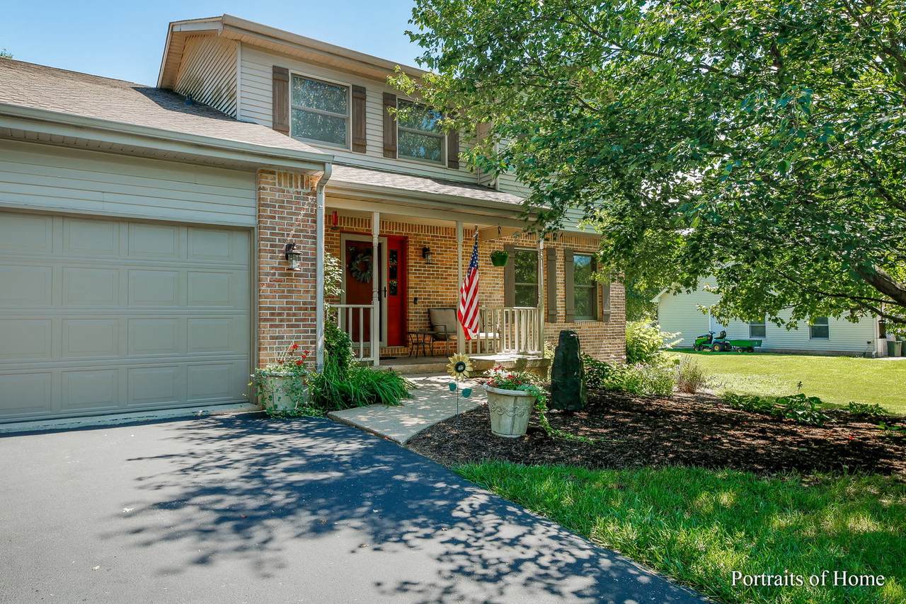 6N203 Old Homestead Road - Photo 1