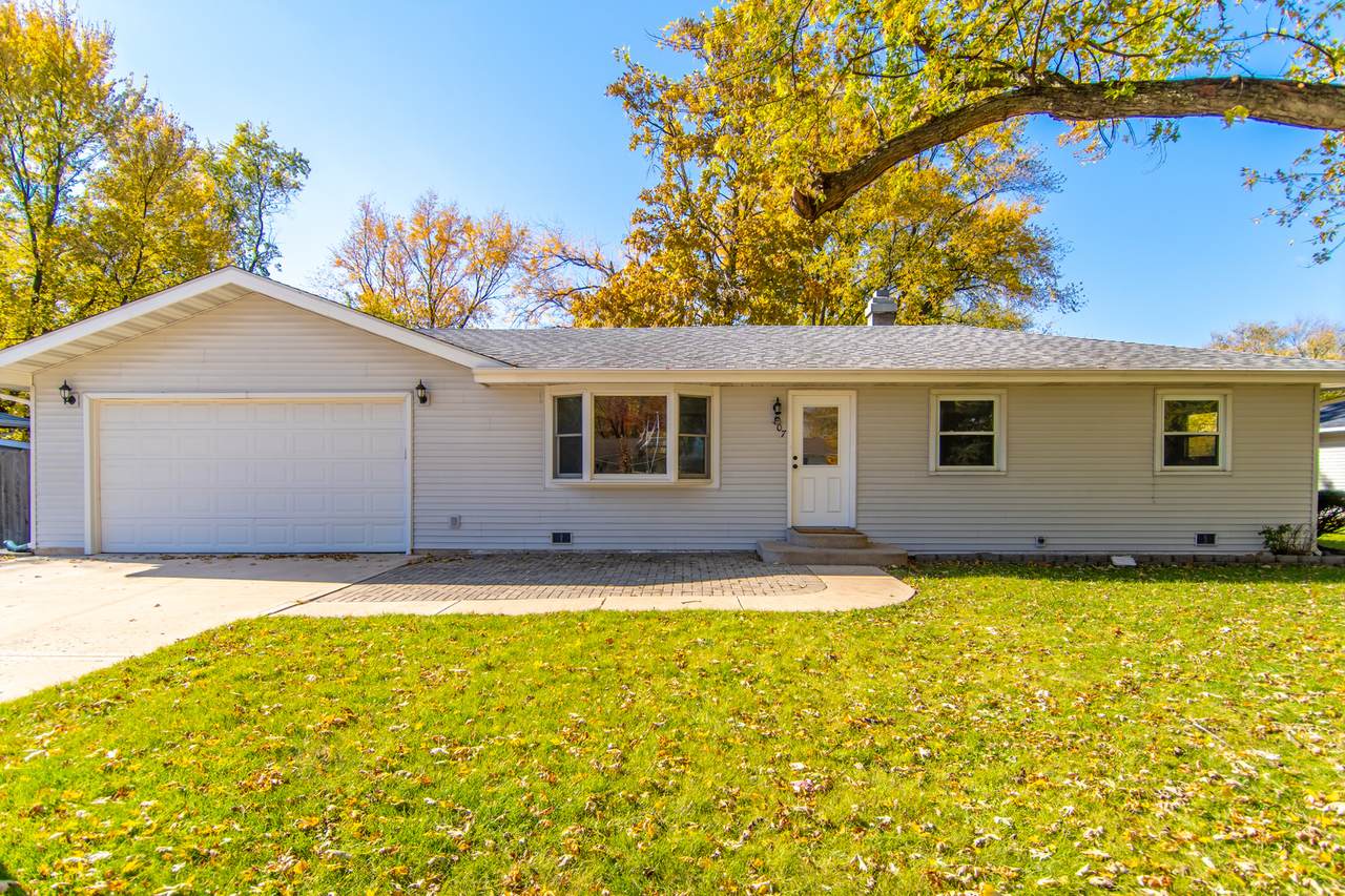 307 Wabasso Place - Photo 1