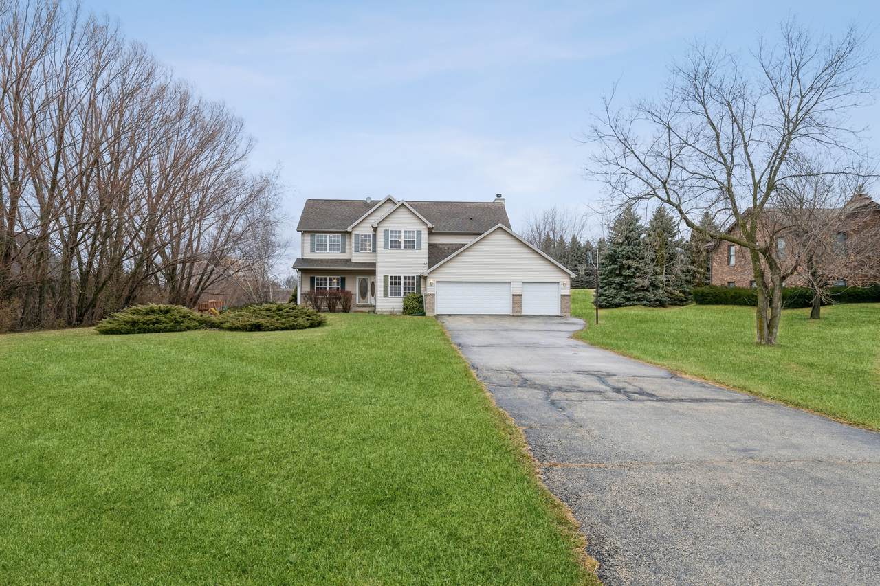 39923 Mauser Drive - Photo 1