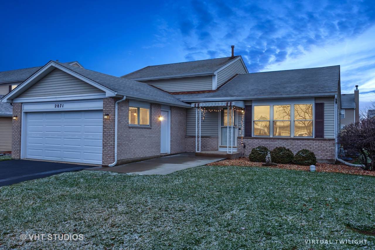2871 Cadbury Circle - Photo 1