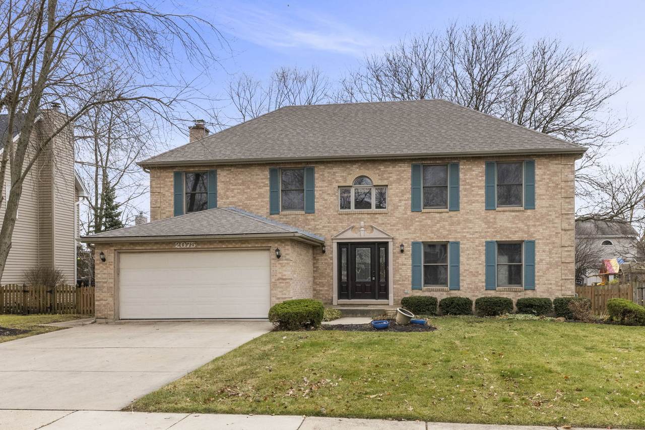 2075 Maplewood Circle - Photo 1