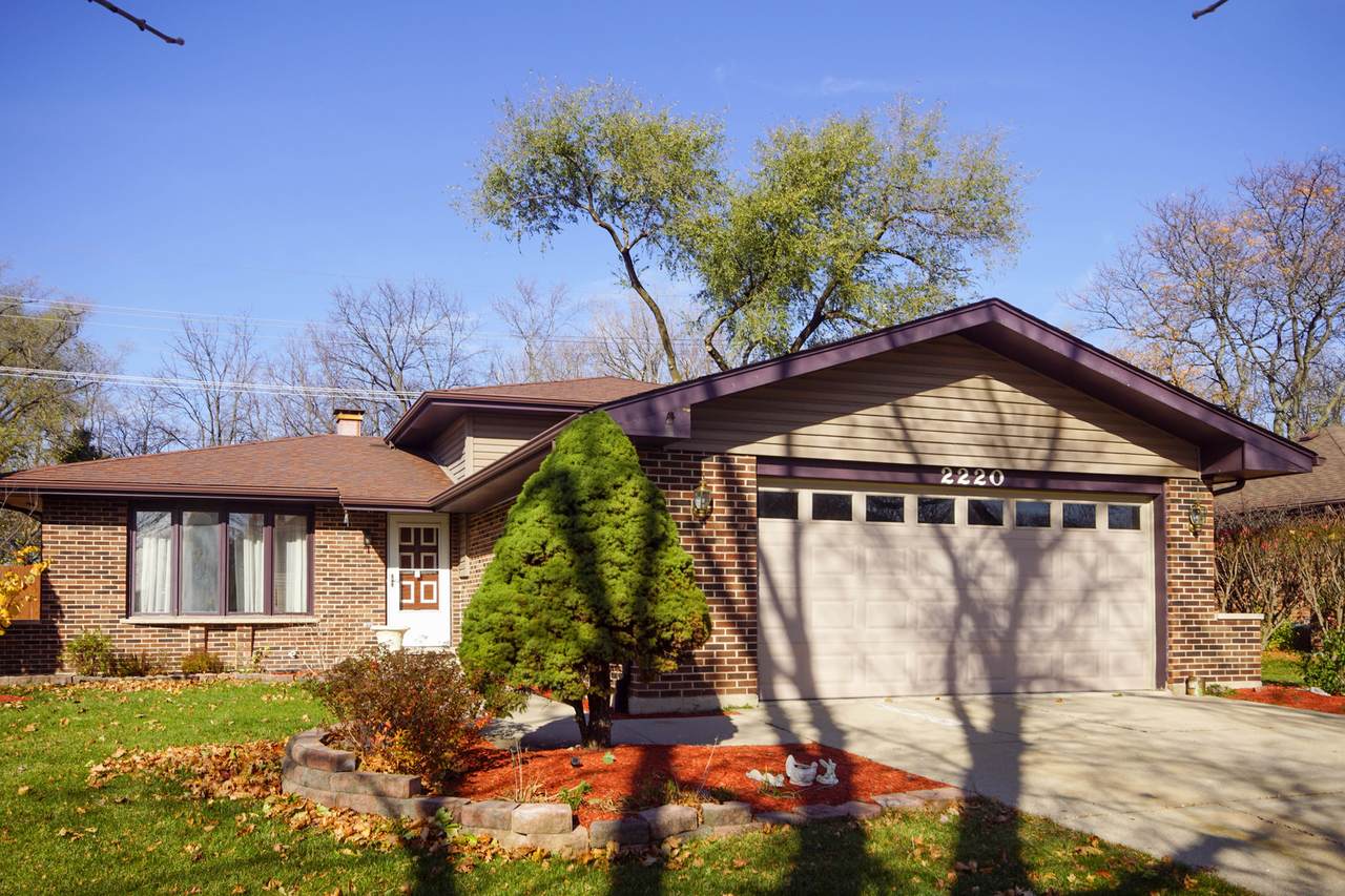 2220 Hamilton Lane - Photo 1