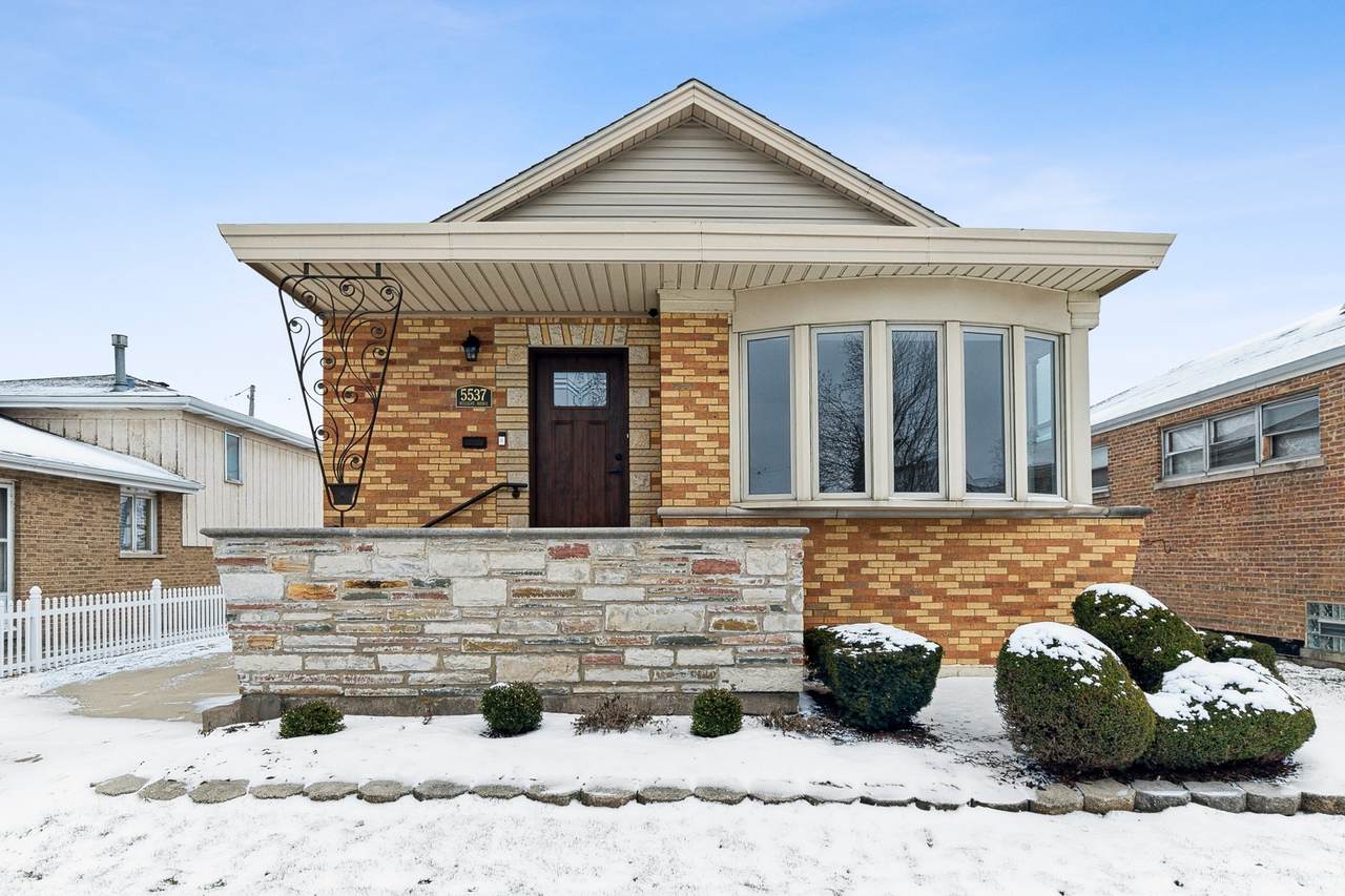 5537 Mulligan Avenue - Photo 1
