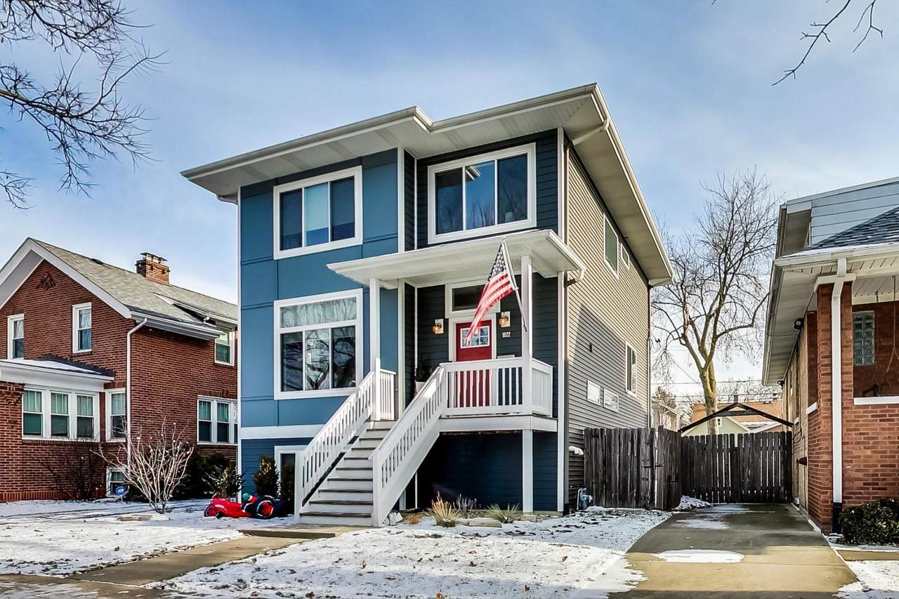 1022 Lombard Avenue - Photo 1
