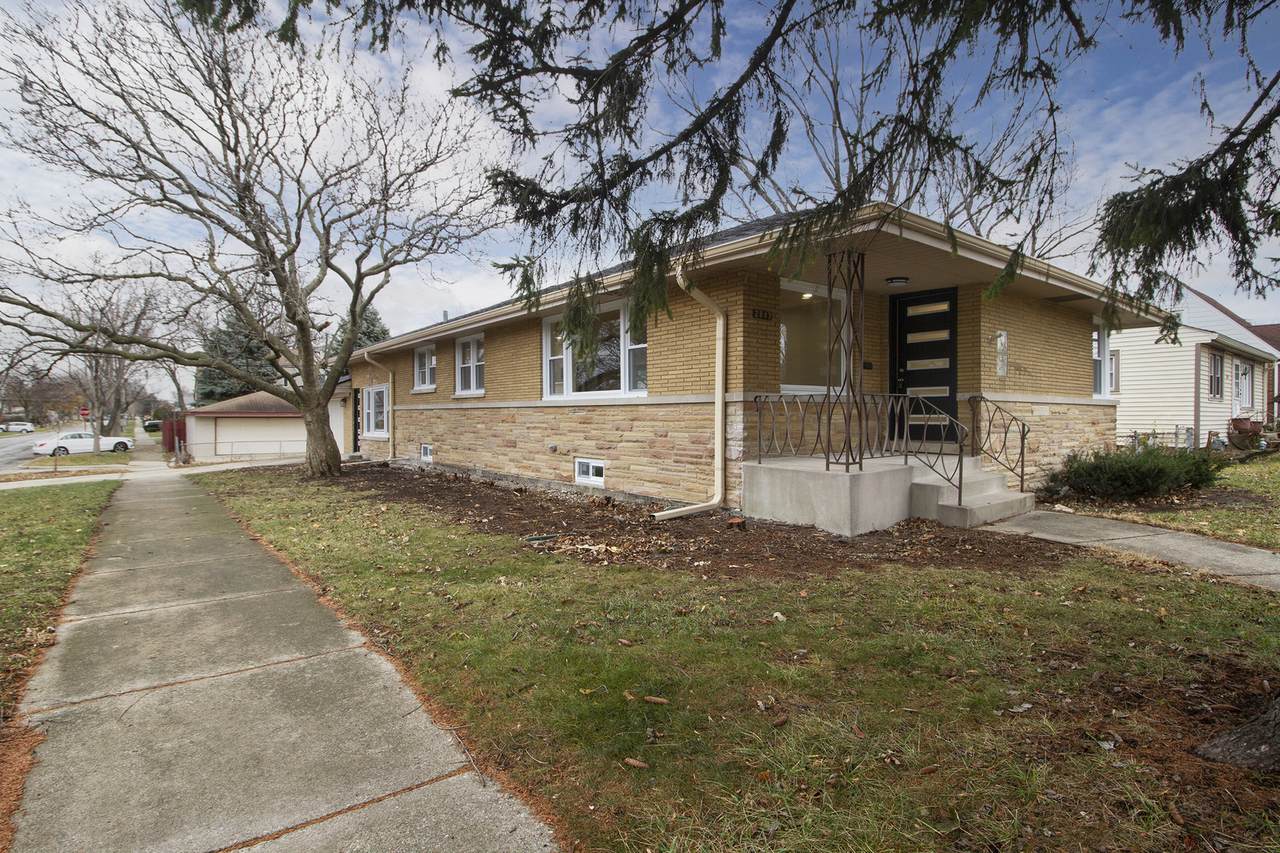 2847 Scott Street - Photo 1