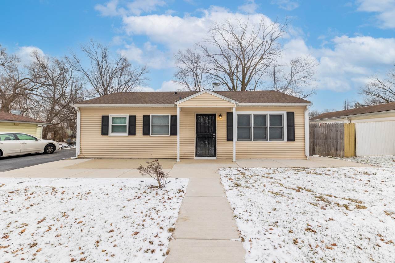 214 Hammes Avenue - Photo 1