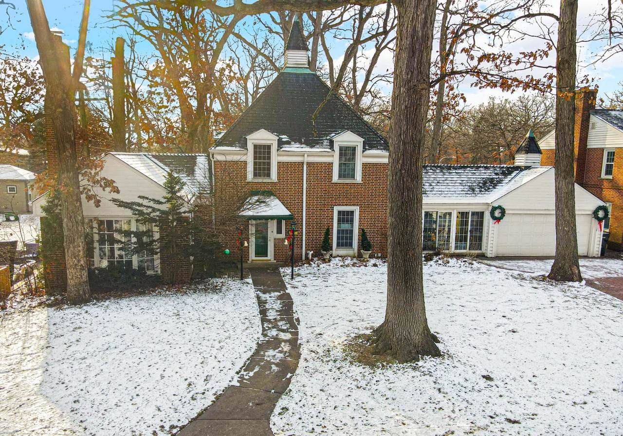 2747 107th Street - Photo 1