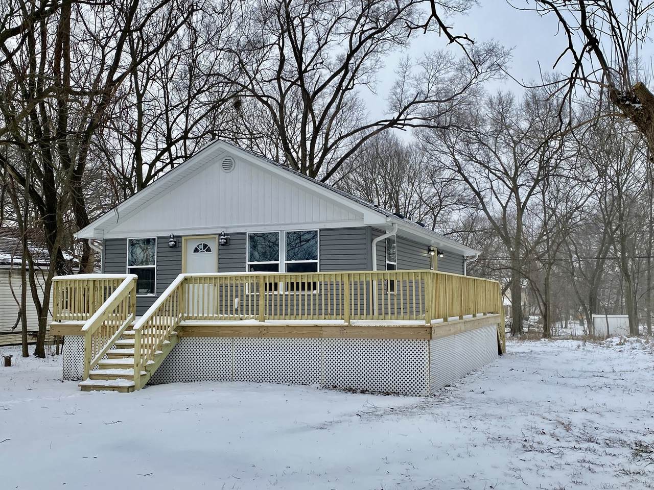 1219 Chippewa Street - Photo 1
