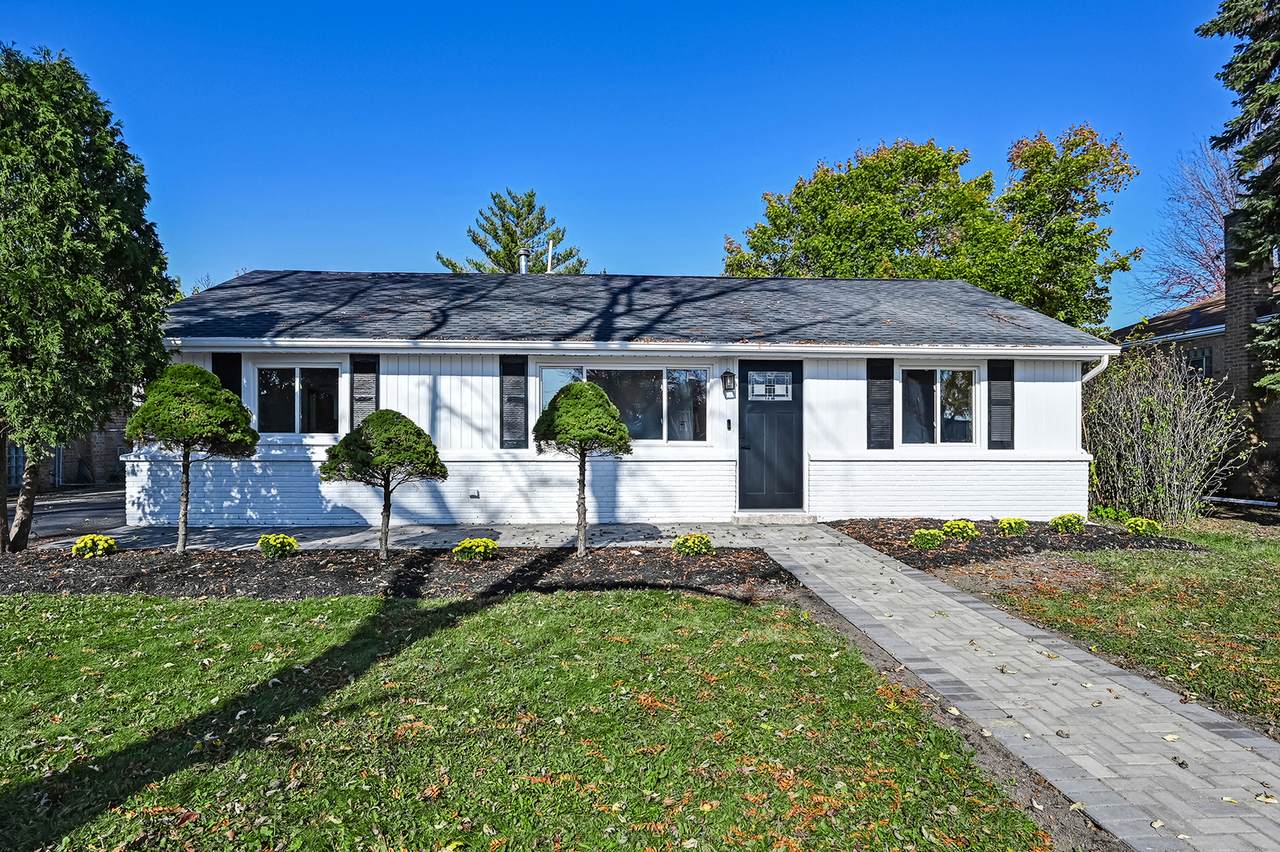 8344 45th Place - Photo 1