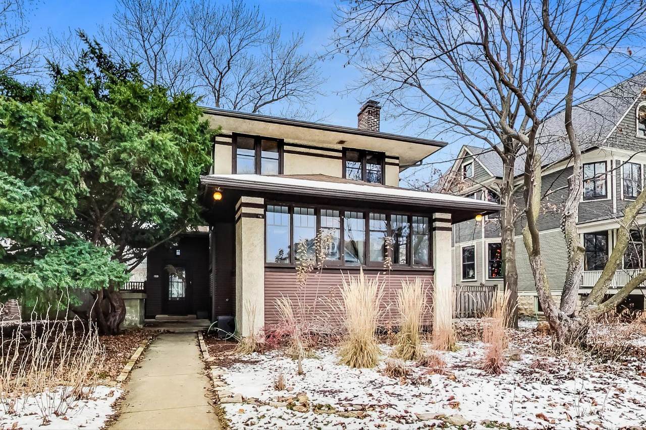 131 Humphrey Avenue - Photo 1