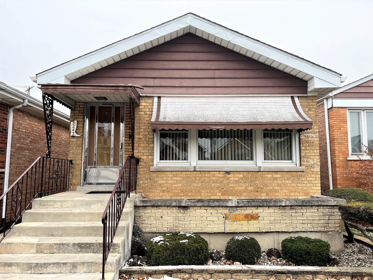 5243 Kostner Avenue - Photo 1