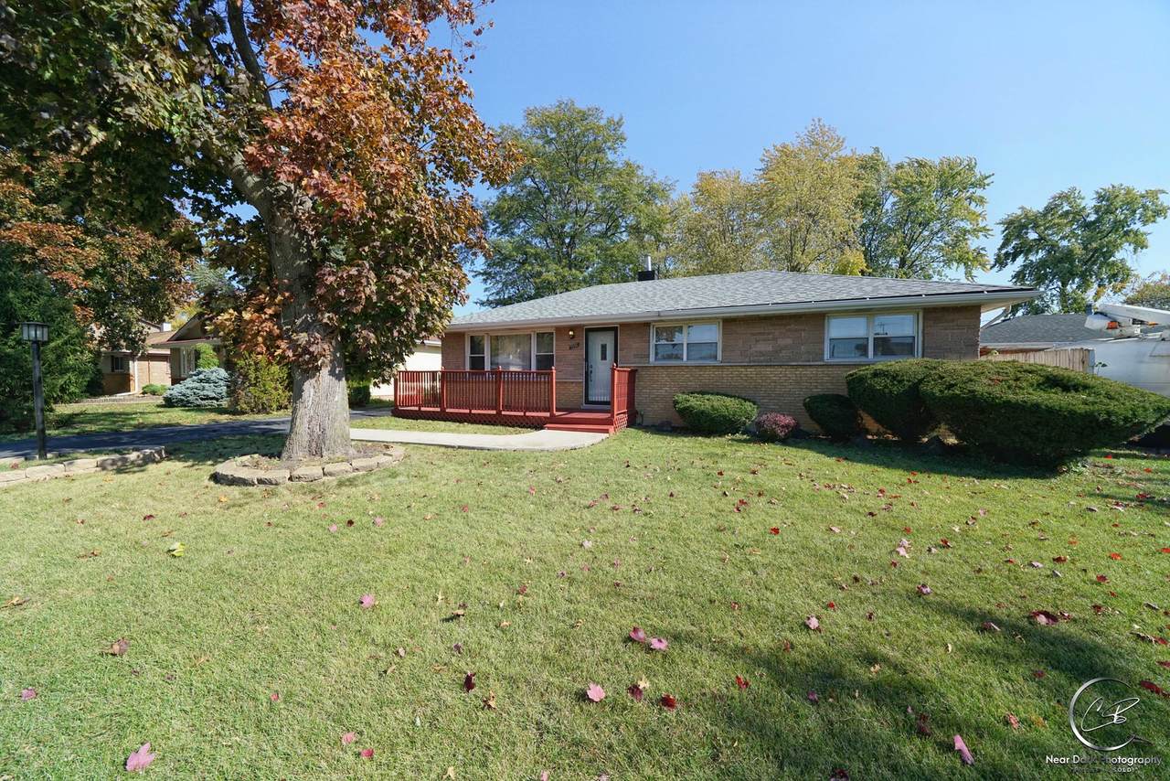 7551 Sholer Avenue - Photo 1