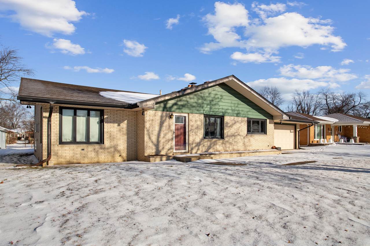 606 2nd Street - Photo 1
