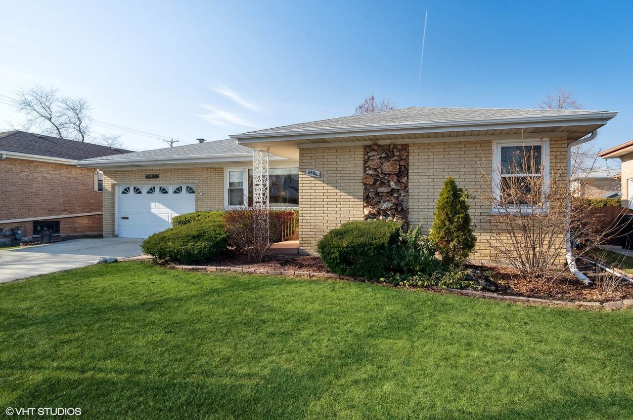 8506 Ottawa Avenue - Photo 1